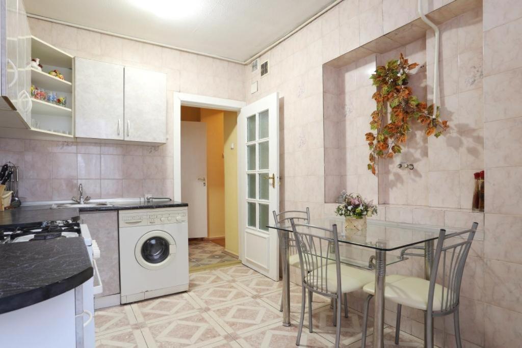 Вулиця 20Г,Мала Житомирська كييف المظهر الخارجي الصورة